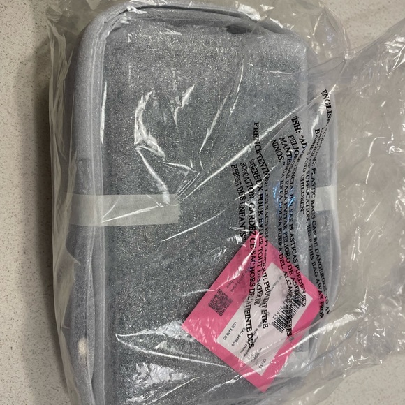 Bags Kate Spade Clic 3d Camera Bag Poshmark